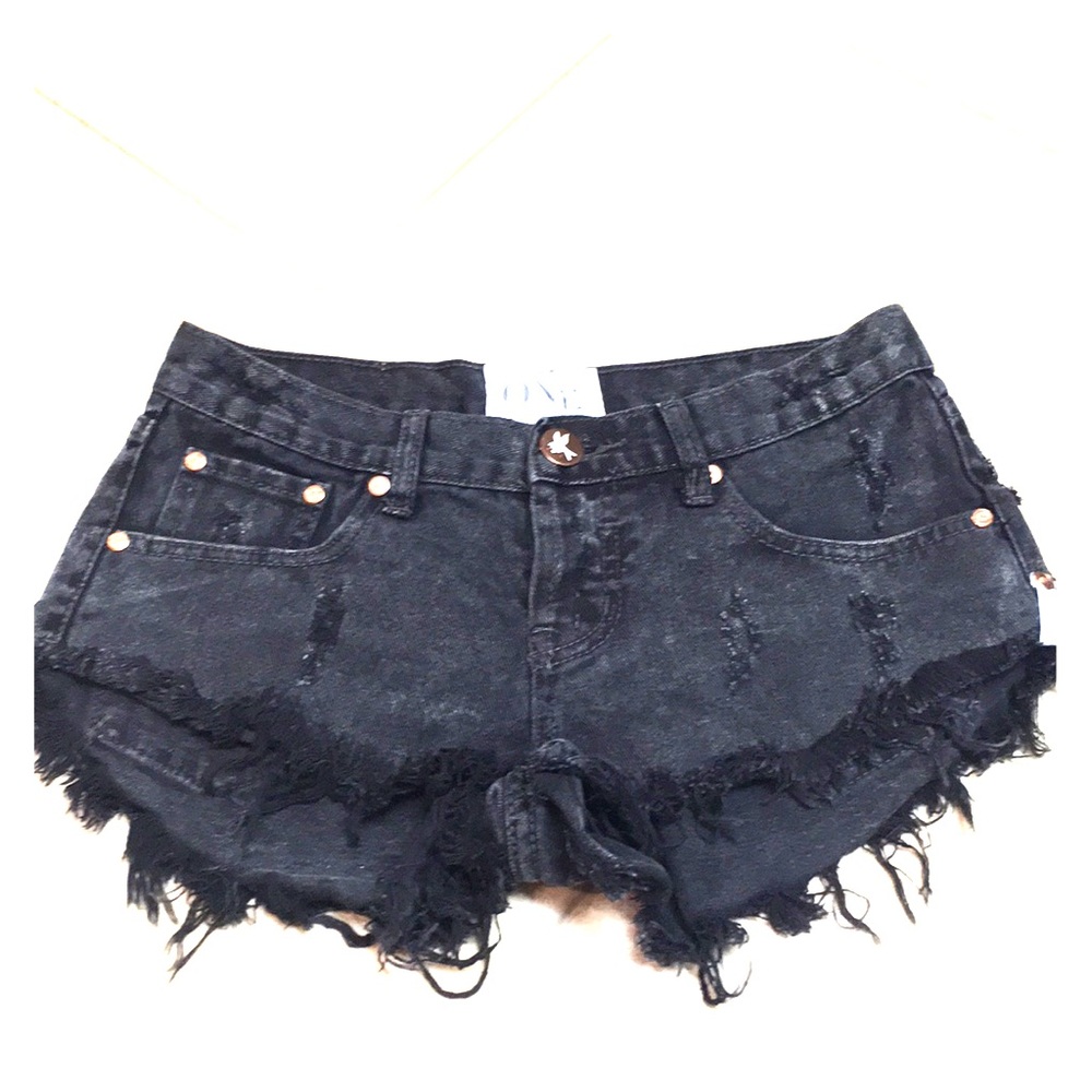 One teaspoon shorts